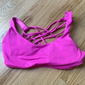 Lululemon free to be bra pow pink